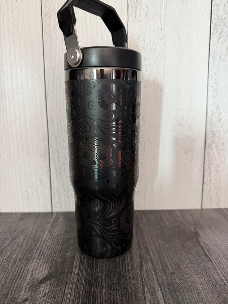 Flaw blacked out sugar skulls 30oz off brand iceflow