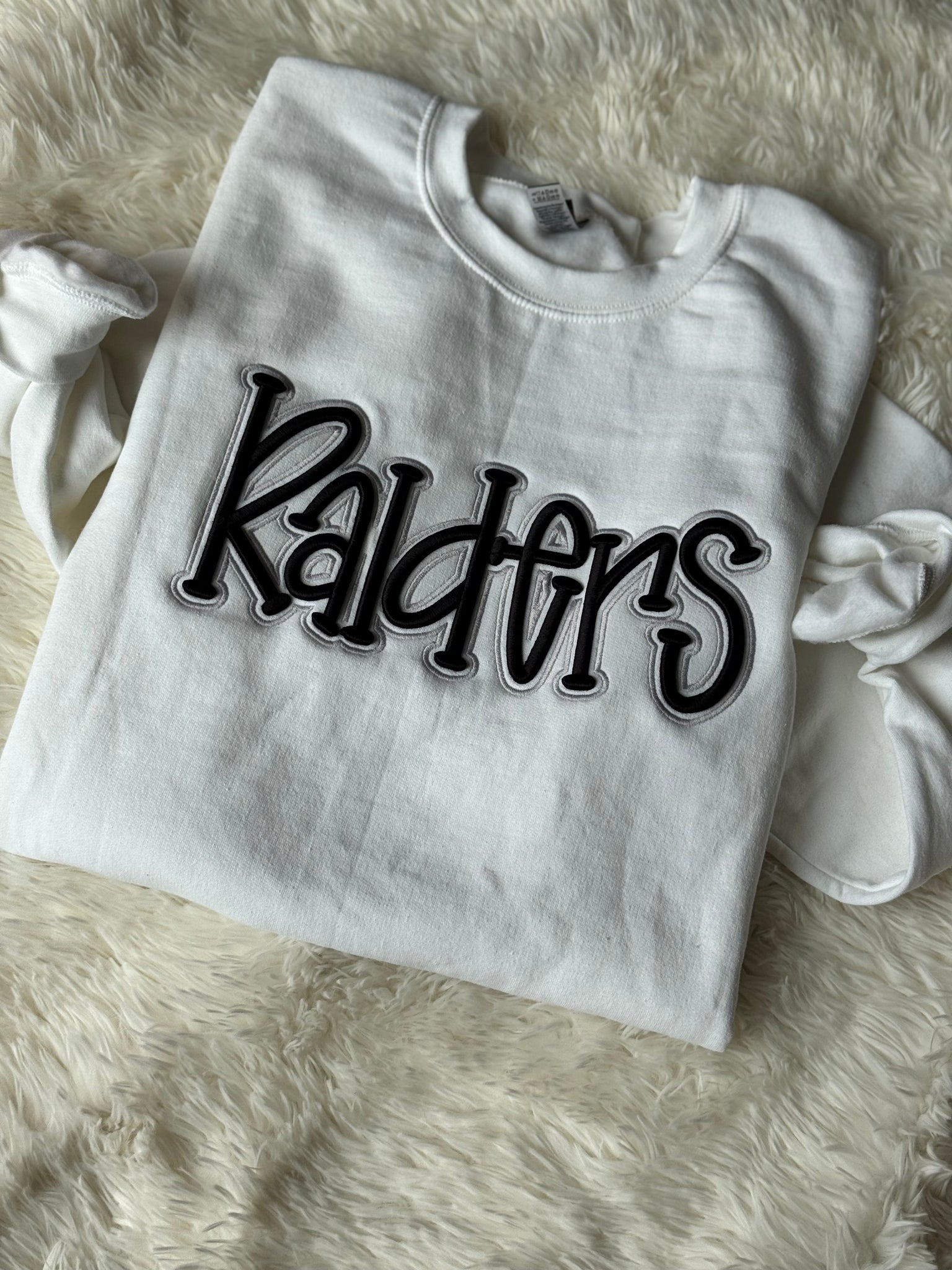 Custom 3D puff design - YOUTH gildan crewneck