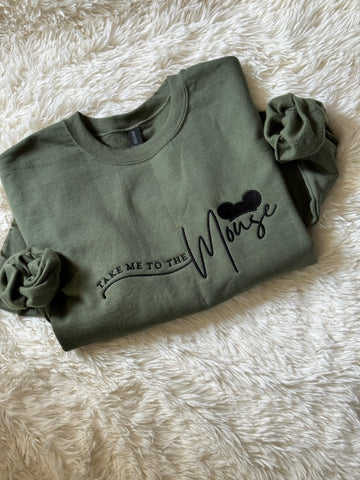 Take me to the mouse Gildan crewneck