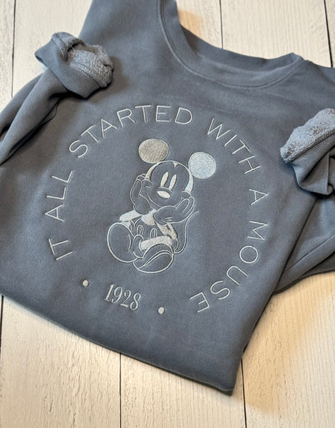 Navy corded crew