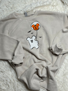 Pumpkin balloon - gildan crewneck