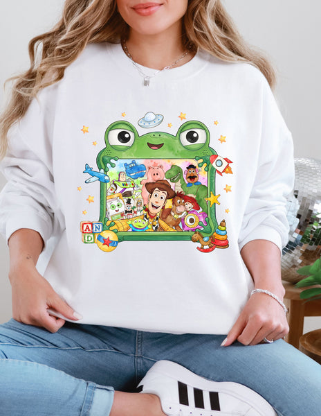Toys 5 Crewneck  - Gildan