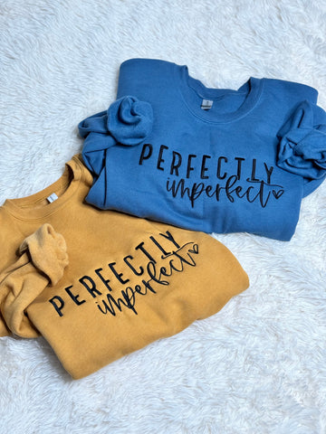 Perfectly imperfect Gildan crewneck