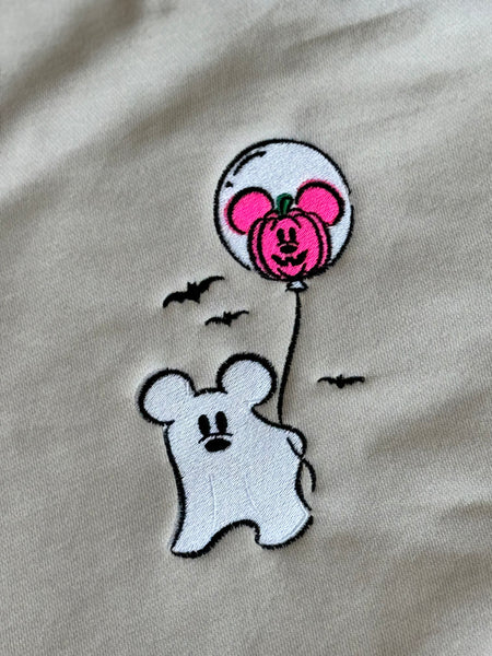 Pumpkin balloon - gildan crewneck
