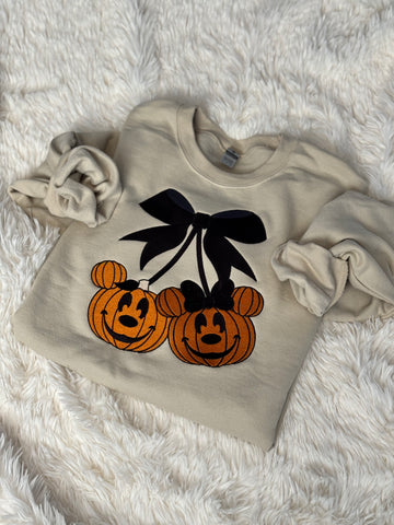 Mouse pumpkins - gildan crewneck
