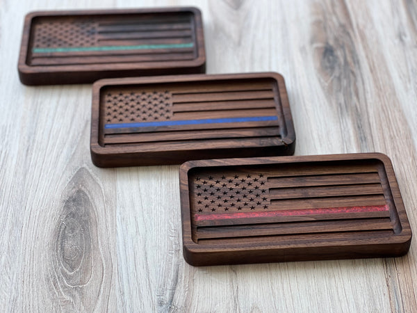 Thin line America flag catch all trays